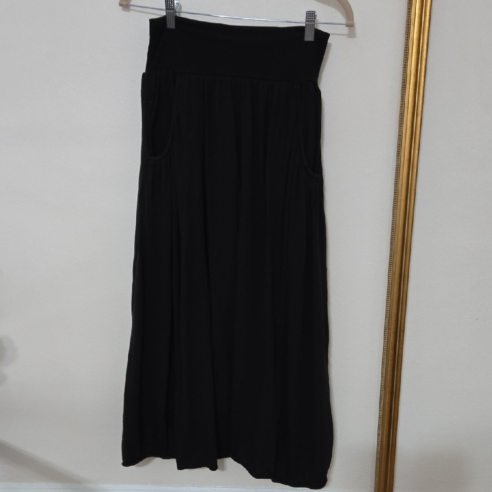 Garnet Hill Black A-Line Skirt